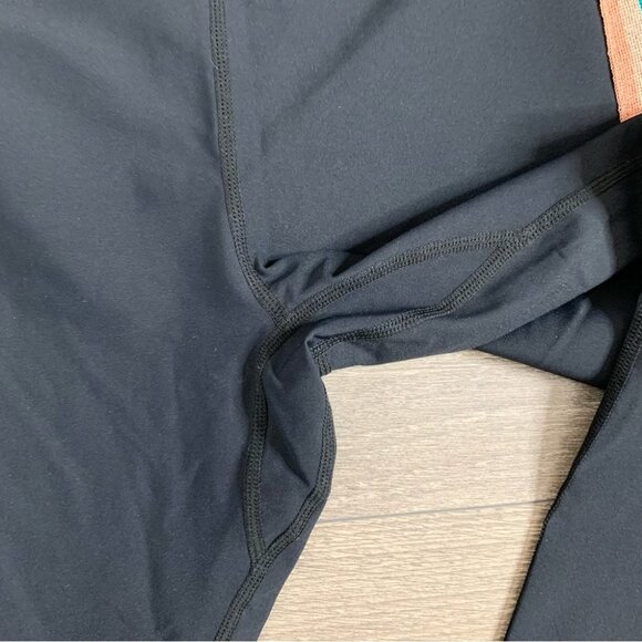 Spiritual Gangster High Waist 7/8 Metallic Sparkle Stripe Legging Rainbow Small - Picture 8 of 13